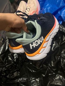 Hoka Clifton 7