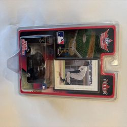 Fleer 2001 Team Collectible Frank Thomas Chicago White Sox MLBTrading Card + Car