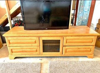 Oak tv stand