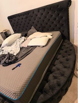 round tufted velvet black king size bed frame
