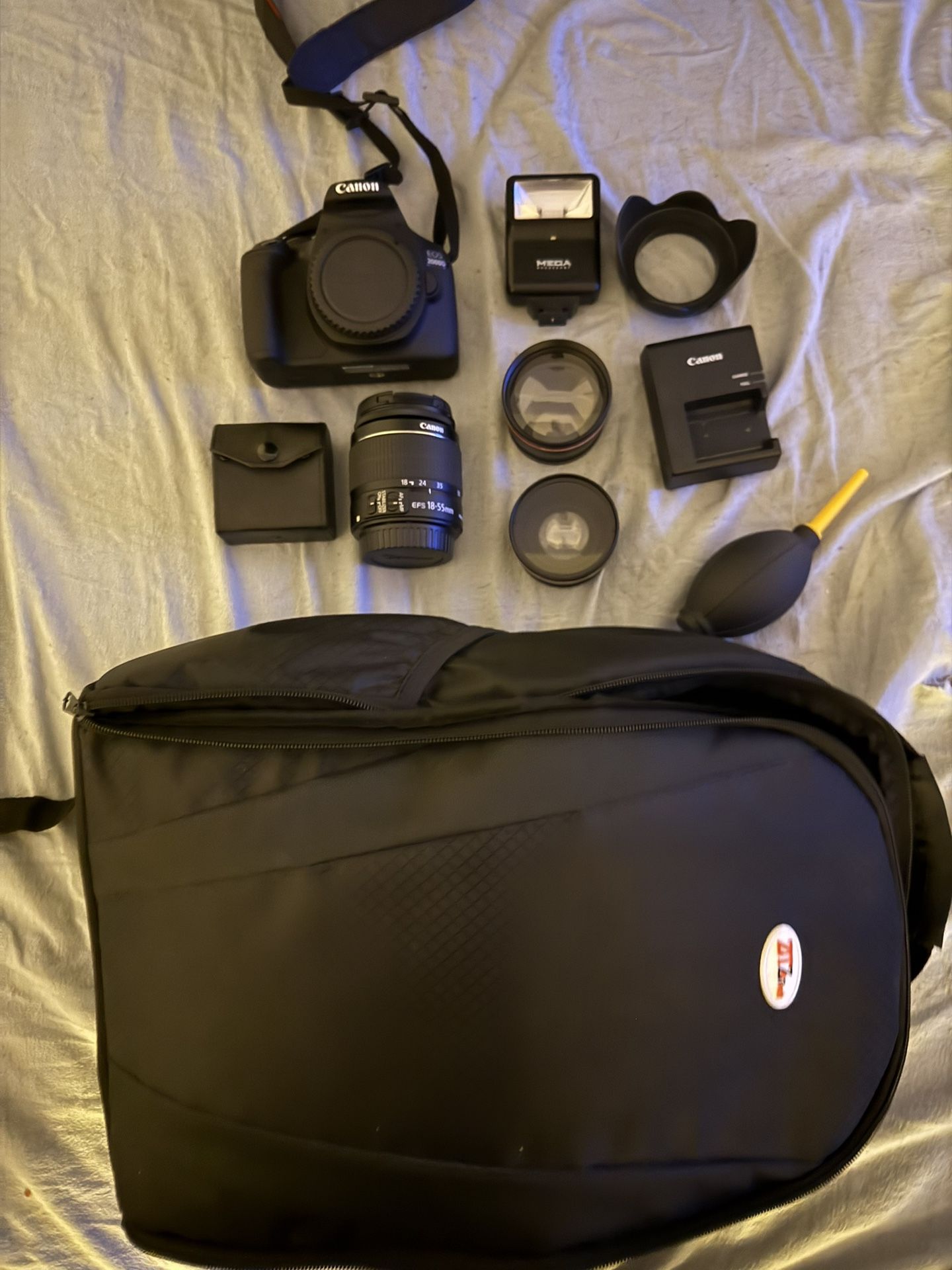 Canon Eos 2000 D