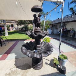 New 7ft Shell Water Fountain 