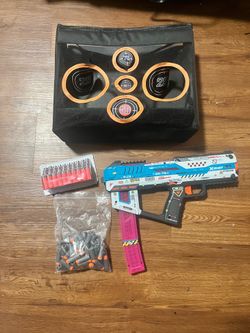 Nerf Gun  and target with extra darts