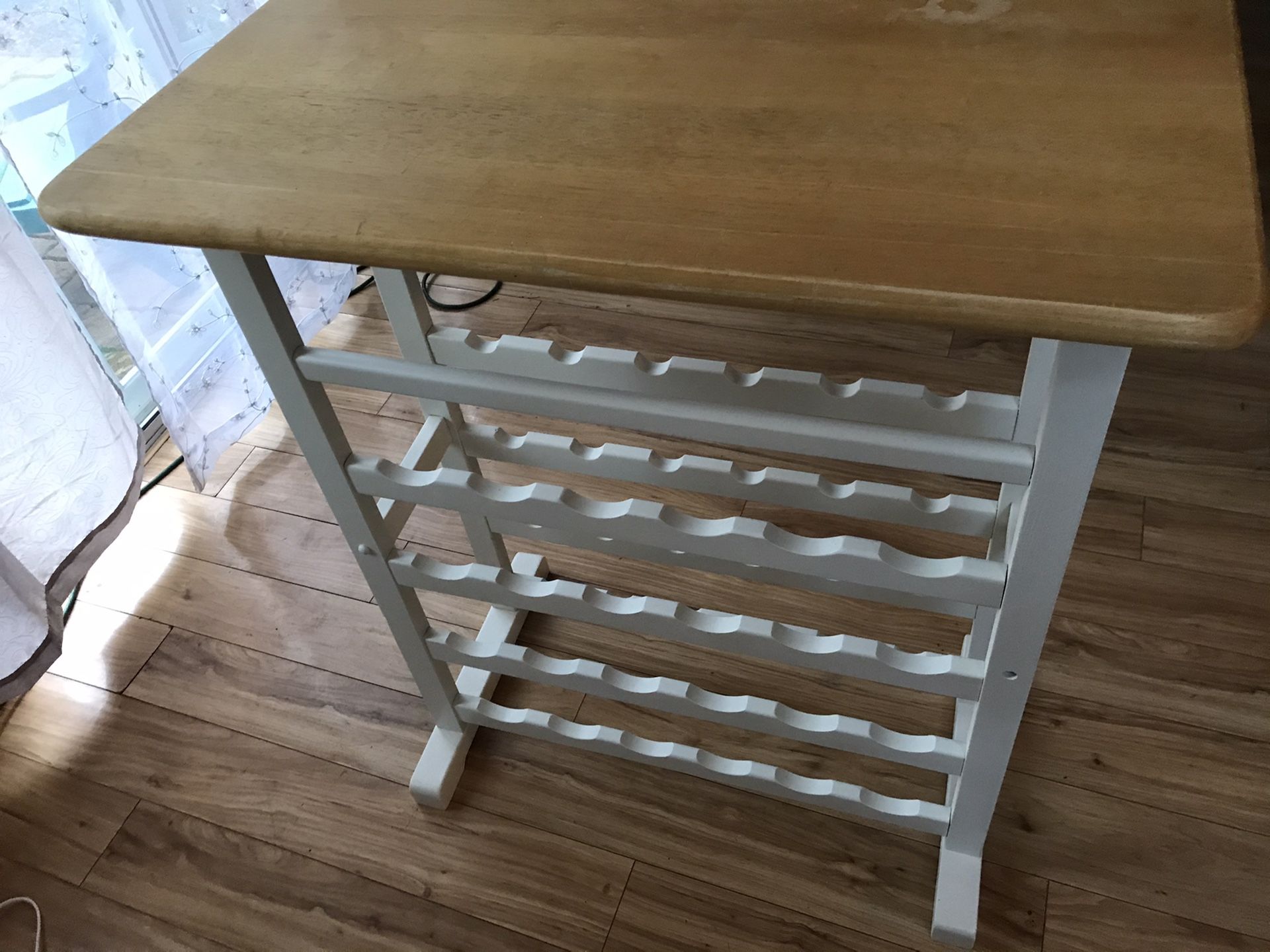 Only listing for wine rack