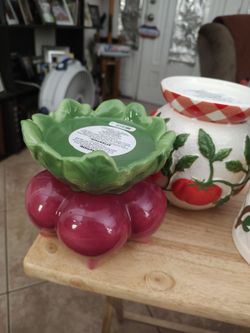 New bath and body works candle holder