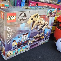 Lego 76940 Jurassic World T-Rex Exhibition New Sealed