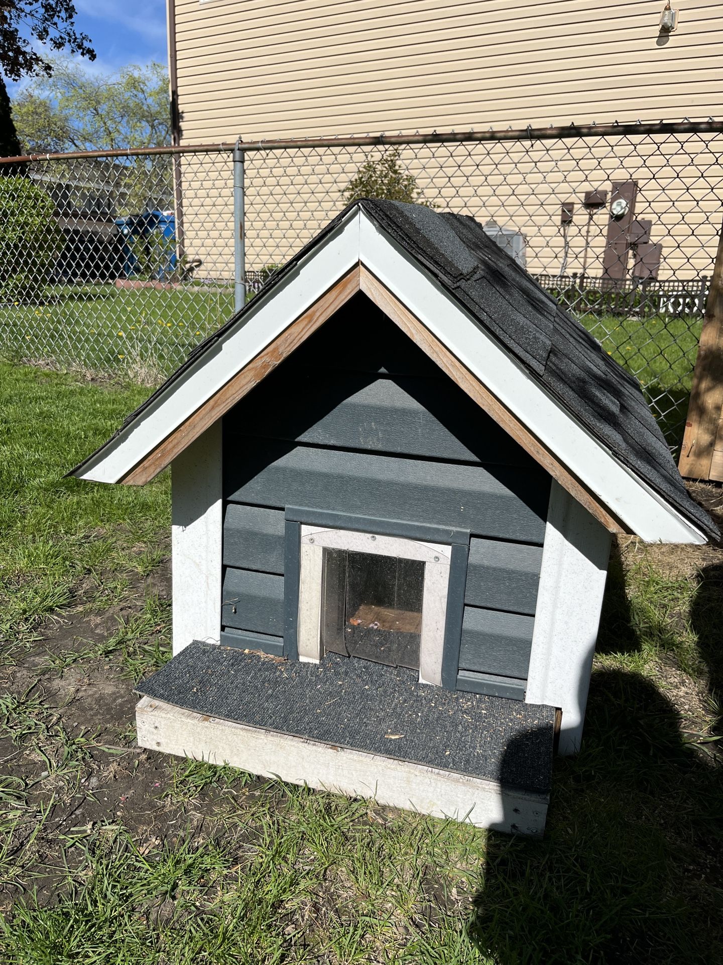 Small Dog House