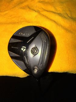 Taylormade Qi4D 9 Fairway Wood 2 shafts