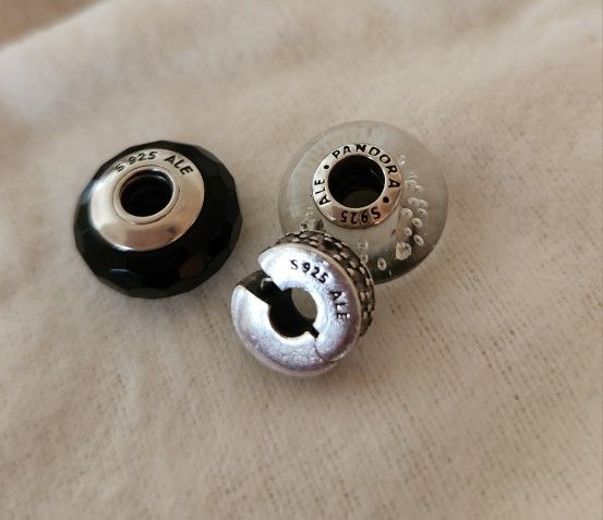 Pandora Charms (3)