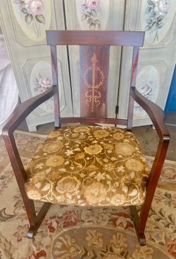 Antique American Federal Mahogany Rocker