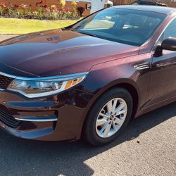 2018 Kia Optima LX 