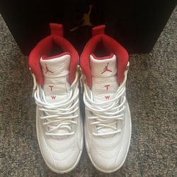 Air Jordan  12 Retro FIBA White Red Gold (2019) Size 8 With Box