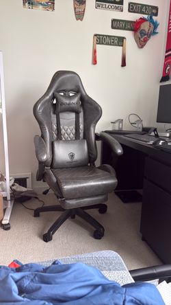 Gaming Chair with lower back massager