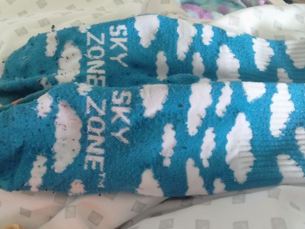Sky Zone & Urban Life Children's Slipper Socks Bundle   