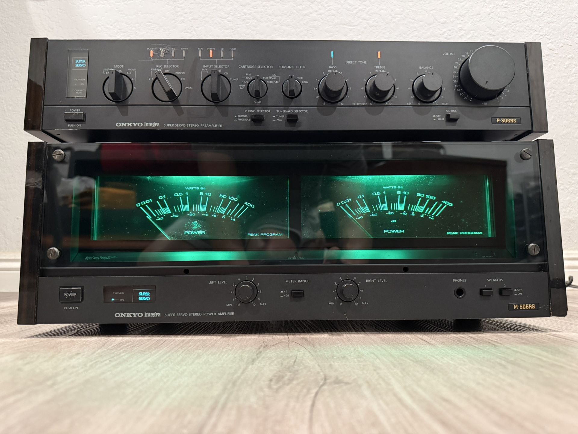 ONKYO Integra M-506RS Super Servo Stereo Power Amplifier & ONKYO Super Servo Preamplifier