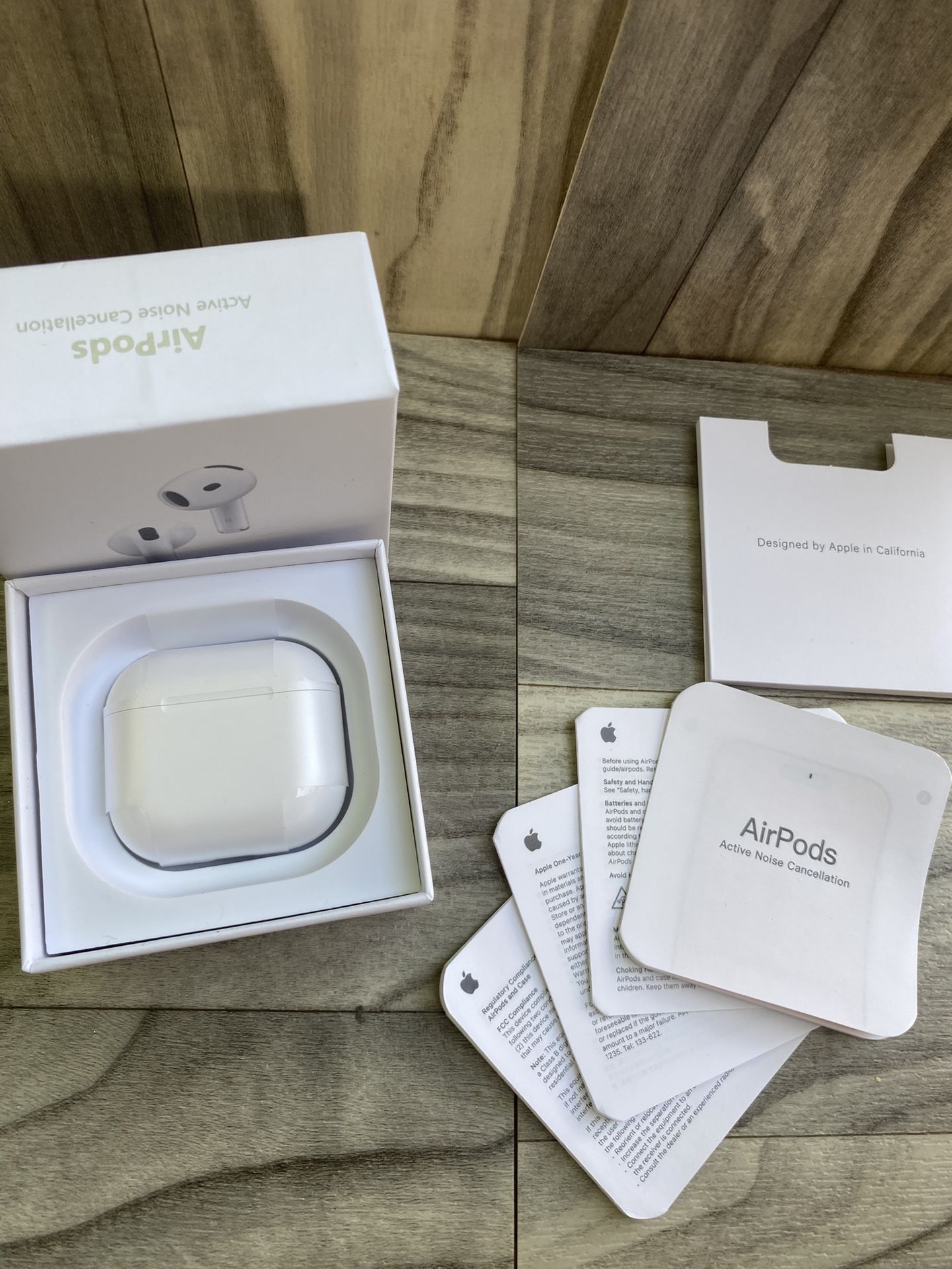 AirPods 4ANC