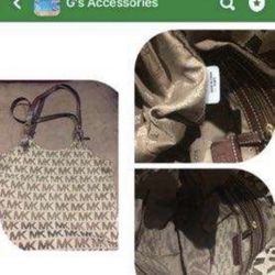 Mk large Tote like new 