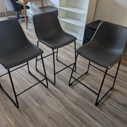 Centiar Counter Height Bar Stools