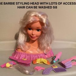BARBIE STYLING HEAD WITH ACCESSORIES 