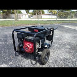 Honda Generator  Runs Good Conditions 5000 Watt 
