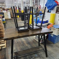 Table And STOOLS 4 BY 2 BY 3  3 NICE Pieces 