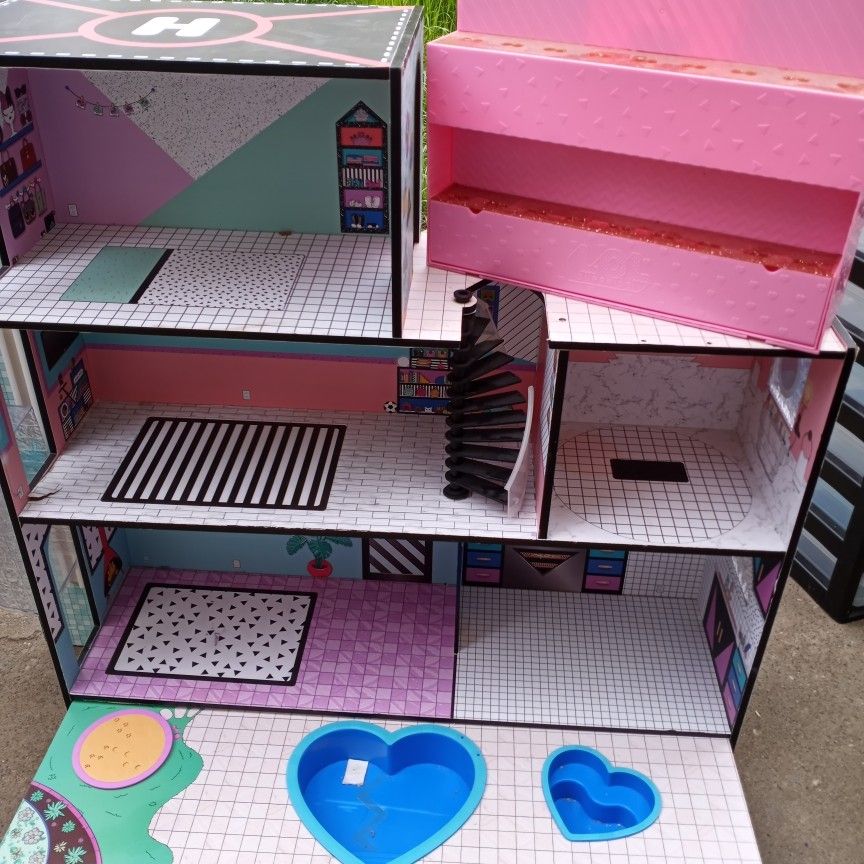 Used lol doll 2024 house for sale