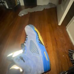 Jordan 4