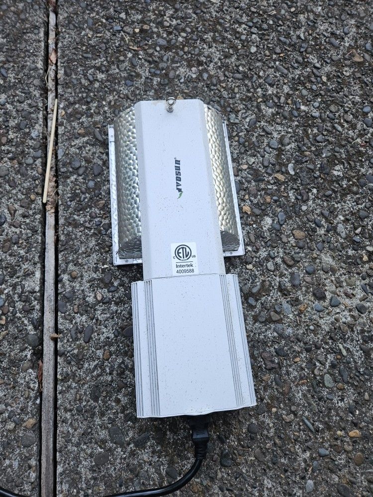 High Powered, Full Spectrum Grow Lights