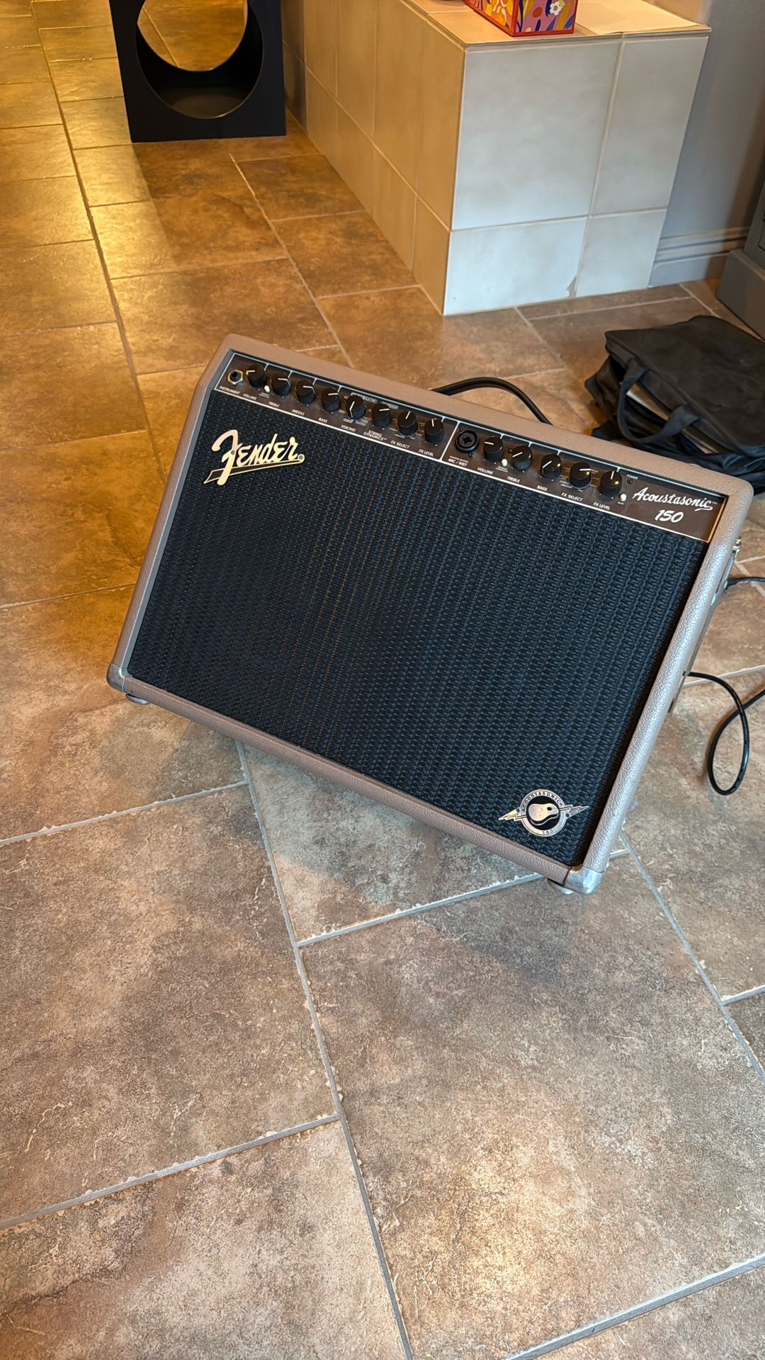 Fender Acoustasonic 150
