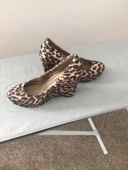 Leopard print wedges
