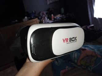 V R Box