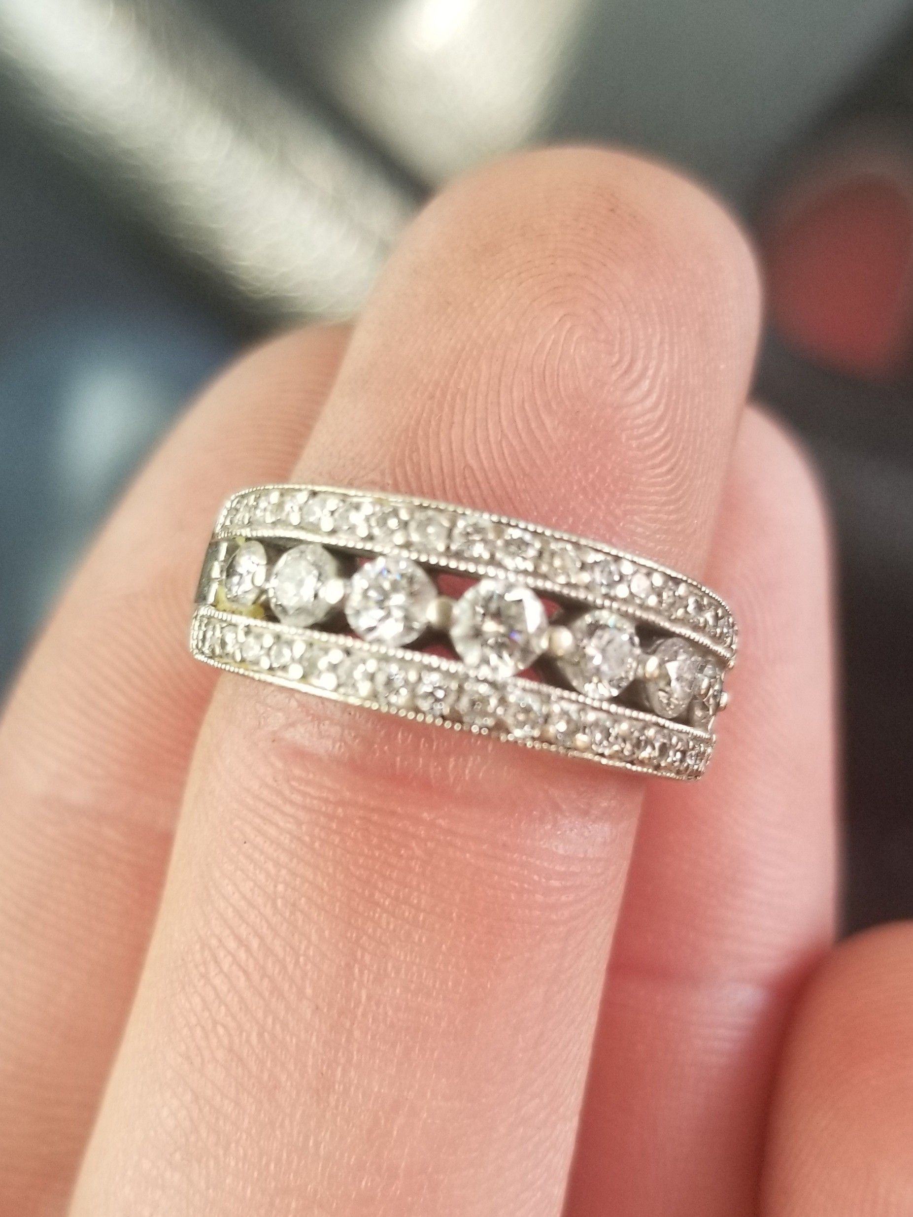 18k 750 real diamond ring