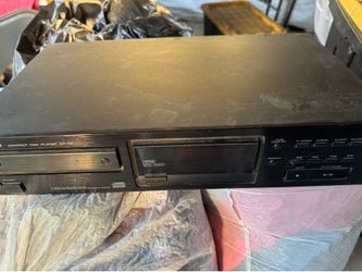 DVD Kenwood $20
