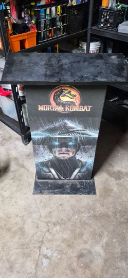Mortal Kombat Arcade Cabinet Pedestal Stand