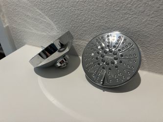 MOEN Shower Head
