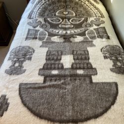 Authentic Peruvian Alpaca Wool Blanket