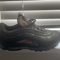 Air Max 97 Realtree Camo / Jordan 5 Green Beans