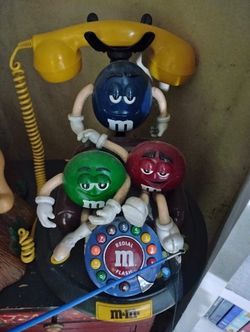 Vintage M&M Phone