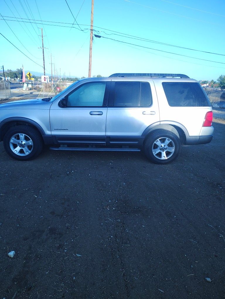2005 Ford Explorer Sport Trac