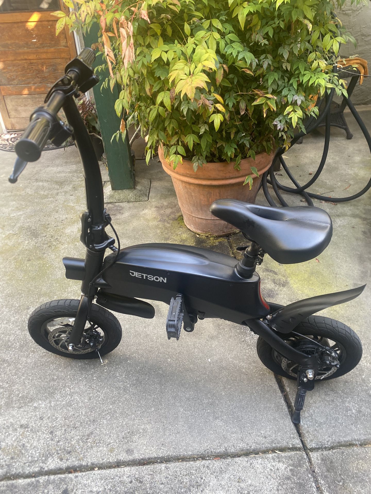 JETSON Axle 12 Foldable E Bike