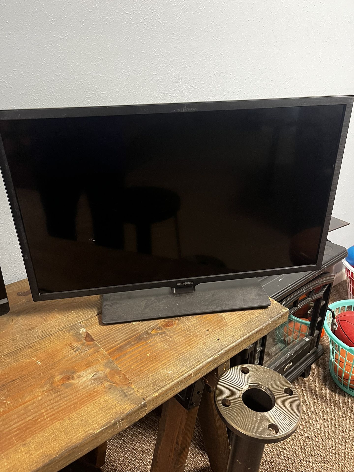 Small flat Screen Tv