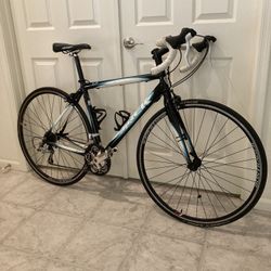 TREK ALPHA 1 . 2 Road Bike, 54cm Shimano Tiagra Sora 