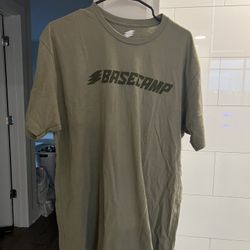 Basecamp khaki green t-shirt Size XL #fitness #gymwear