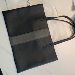 New Vince Camuto Black And Gray Laptop Tote