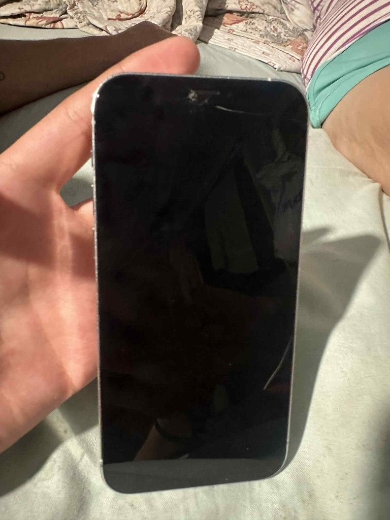 Iphone 12 Pro Cream Color