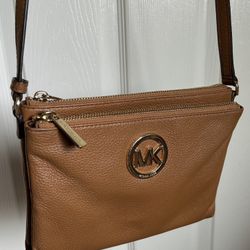 Michael Kors Crossbody