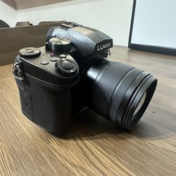 LUMIX G85