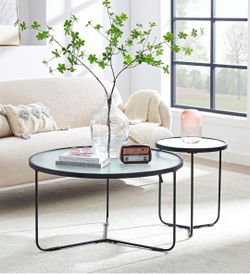 set of 2 Glass 3 Legs coffee Tabl