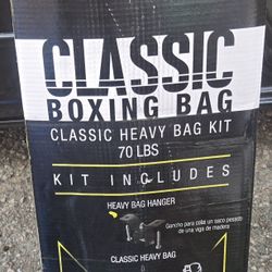 VENUM Clasic Boxing Bag