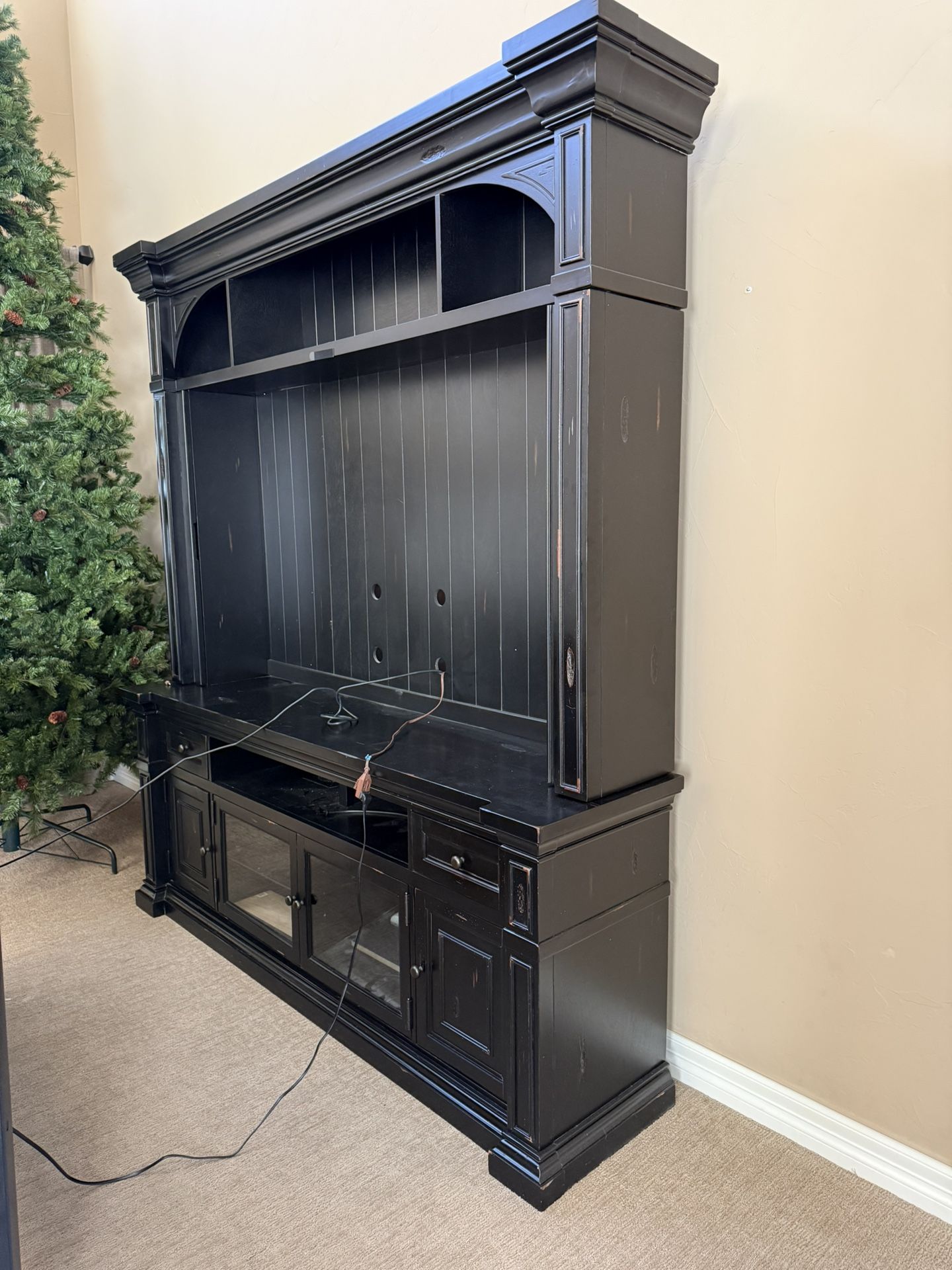 Entertainment Wall Unit